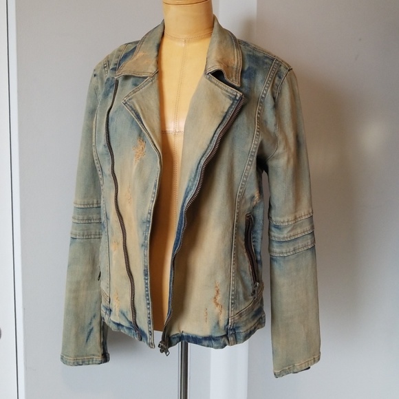 Other - Distressed denim jacket